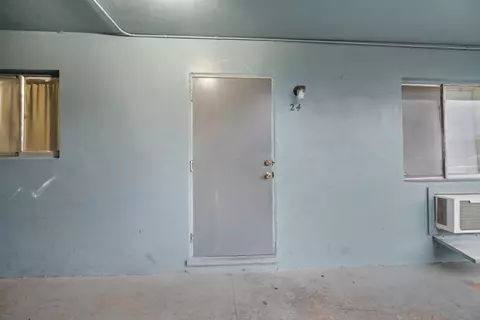 1829 N A St #24, Lake Worth, FL 33460