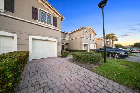 2249 SW Marshfield Ct, Port Saint Lucie, FL 34953