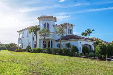 105 SE Santa Gardenia, Port Saint Lucie, FL 34984