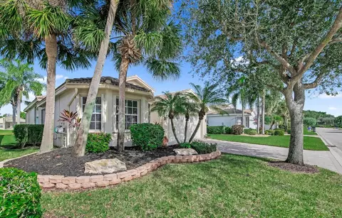 8223 Abalone Point Blvd, Lake Worth, FL 33467