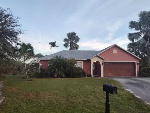 5213 NW Downy Ct, Port Saint Lucie, FL 34983