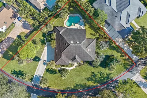 18760 SE River Rdg, Jupiter, FL 33469