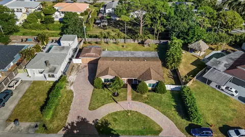 5051 Van Buren Rd, Delray Beach, FL 33484