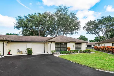 10070 Eaglewood Rd #B, Boynton Beach, FL 33436