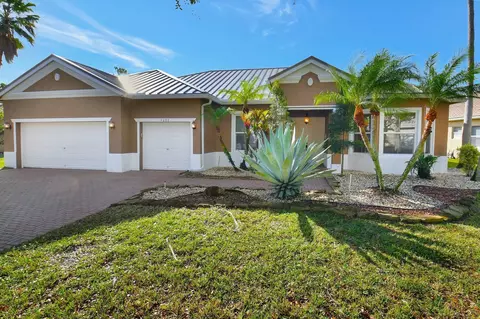 9688 Savannah Estates Dr, Lake Worth, FL 33467