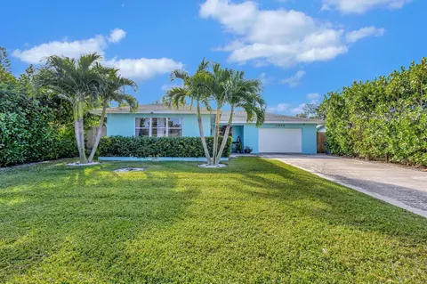 1916 Pleasant Dr, North Palm Beach, FL 33408