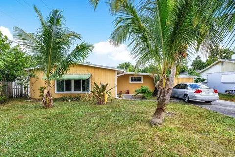 403 W Whitney Dr, Jupiter, FL 33458