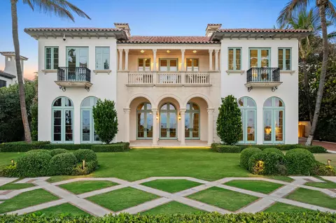 516 S Ocean Blvd, Palm Beach, FL 33480