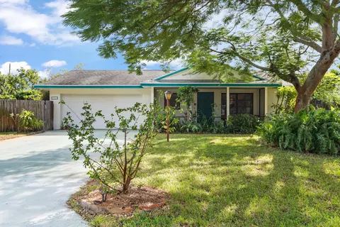 901 NW Terrace Rd, Stuart, FL 34994