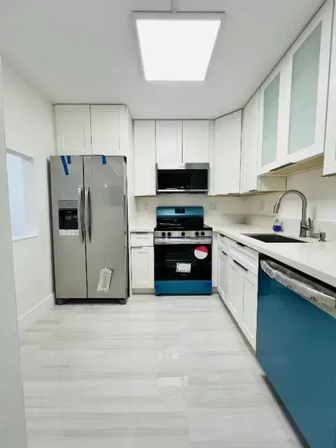 9440 SW 8th #317, Boca Raton, FL 33428