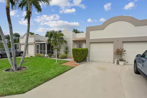 9185 Flynn Cir #6, Boca Raton, FL 33496
