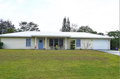 4421 SW Paley, Port Saint Lucie, FL 34953