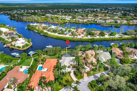 8733 SE Compass Is, Jupiter, FL 33458