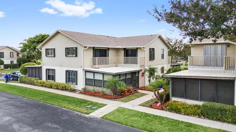 7340 SE Jamestown Ter, Hobe Sound, FL 33455