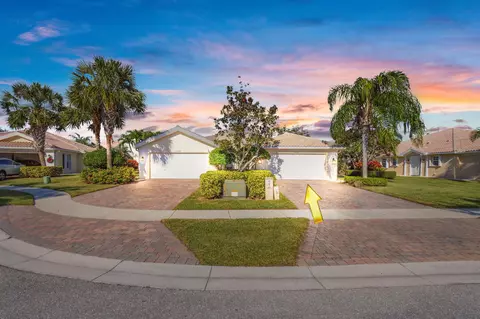 8485 Quito Pl, Wellington, FL 33414