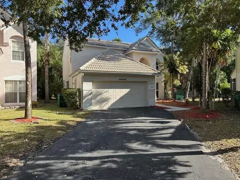 3653 Wilderness Way, Coral Springs, FL 33065