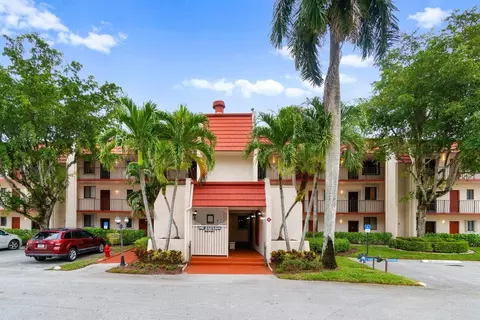4363 Trevi Ct #305, Lake Worth, FL 33467