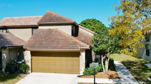 5097 Thyme Dr, Palm Beach Gardens, FL 33418