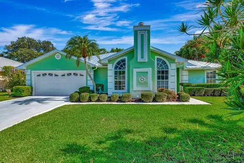 6867 Bronte Cir, Port Saint Lucie, FL 34952