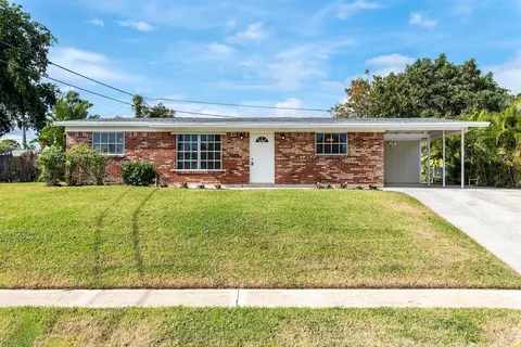 12031 Colony Ave, Palm Beach Gardens, FL 33410
