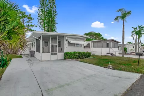 4143 88th Ct S Ct S, Boynton Beach, FL 33436