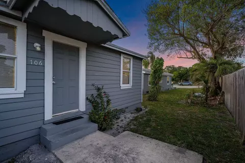 706 NW 1st St #1-2, Delray Beach, FL 33444