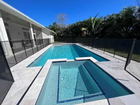13744 Aldsworth Ct, Wellington, FL 33414