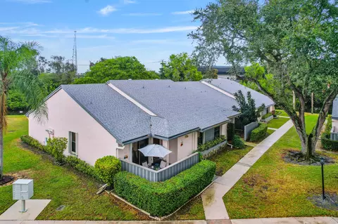 8280 Boca Glades Blvd E #211, Boca Raton, FL 33434