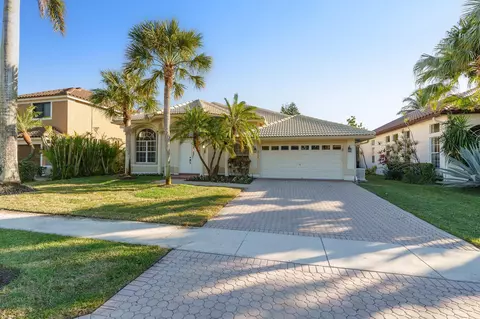 19538 Dinner Key Dr, Boca Raton, FL 33498