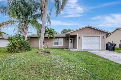 1285 SW Avens St, Port Saint Lucie, FL 34983