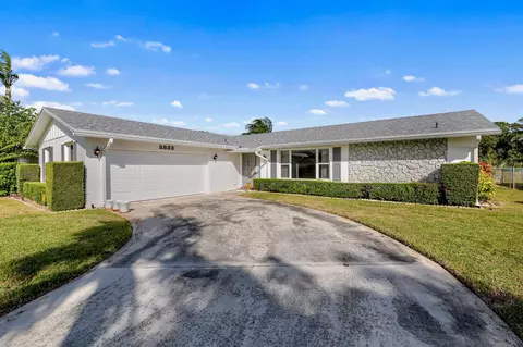 3833 Dogwood Ave, Palm Beach Gardens, FL 33410