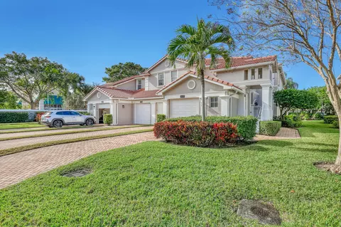 2135 Wingate Bnd Bnd, Wellington, FL 33414