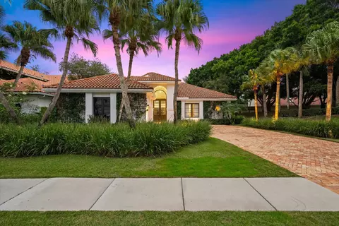 2840 Bent Cypress Rd, Wellington, FL 33414