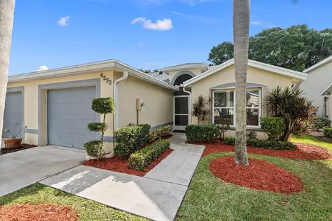 4233 SE Home Way, Port Saint Lucie, FL 34952