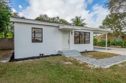 4087 Foss Rd, Lake Worth, FL 33461