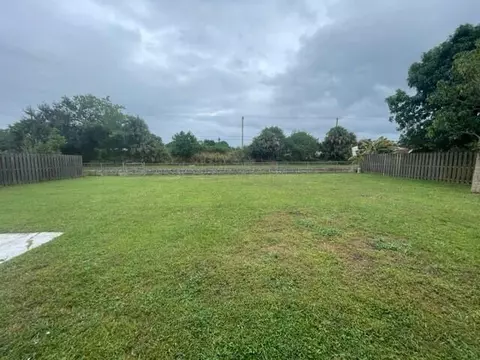 739 SW Goodrich St, Port St Lucie, FL 34983