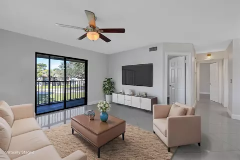 677 Trace Cir #202, Deerfield Beach, FL 33441