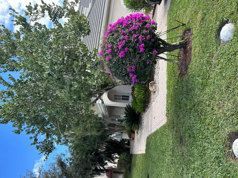 5203 N Lake Catalina Dr #B, Boca Raton, FL 33496