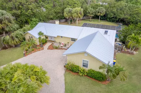 7121 SW Gembrook Dr, Stuart, FL 34997