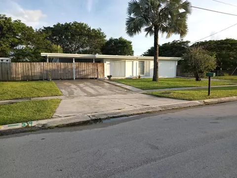 100 SE Naranja Ave, Port Saint Lucie, FL 34983