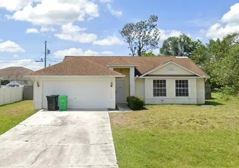 4666 SW Vahalla St, Port Saint Lucie, FL 34953