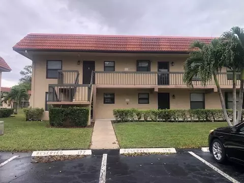 21913 Lake Forest Cir #201, Boca Raton, FL 33433