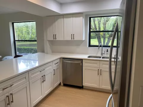 511 SW South River Dr #106, Stuart, FL 34997
