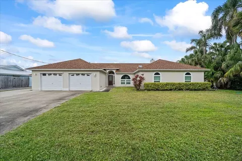 284 Hiawatha Way, Melbourne Beach, FL 32951