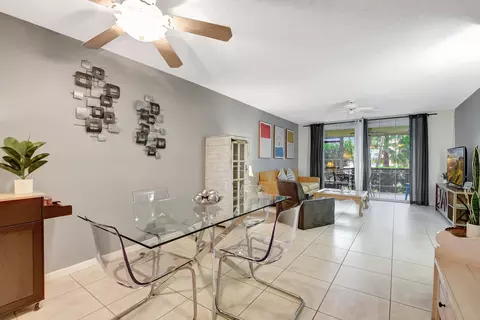 Undisclosed, Boynton Beach, FL 33435