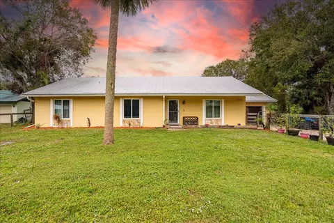 4840 Grovers Rd, Fort Pierce, FL 34951