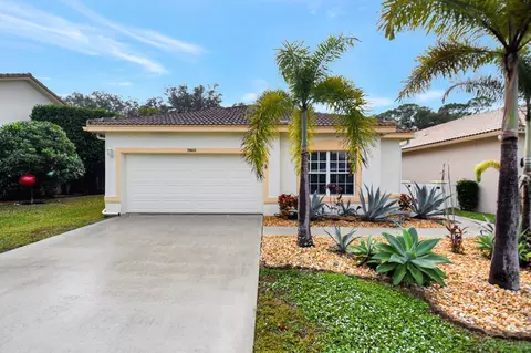7865 Colony Lake Dr, Boynton Beach, FL 33436