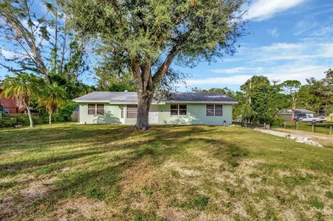 12435 59th St N, The Acreage, FL 33411