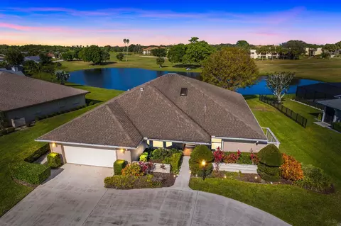 6983 SE Bunker Hill Dr, Hobe Sound, FL 33455