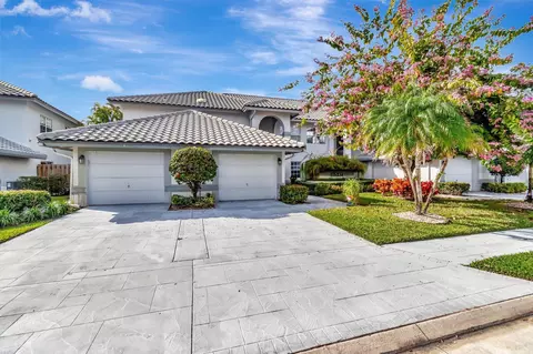 11587 Briarwood Cir #1, Boynton Beach, FL 33437